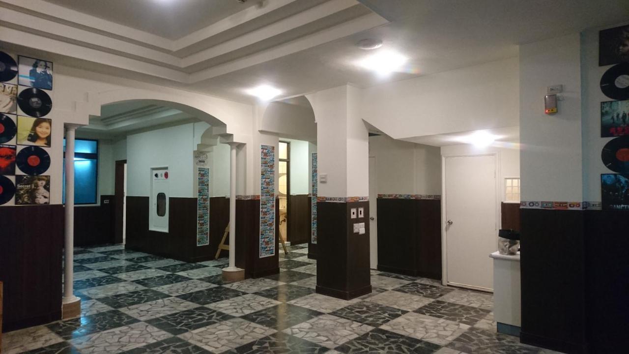 Super White Hotel T'ai-tung Kültér fotó